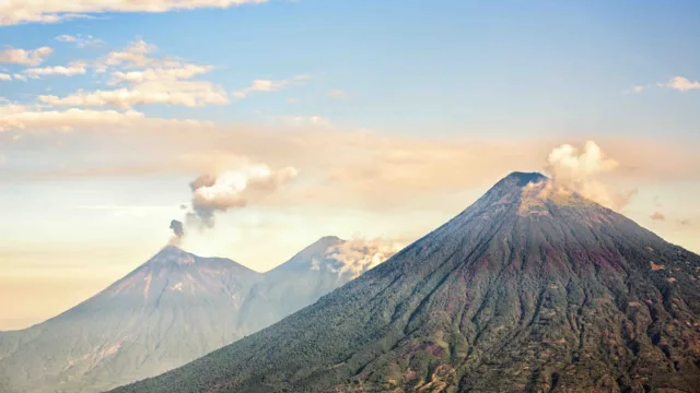 voyage immersion nature volcans guatemala